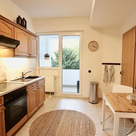 Boho Apartment: Netflix + Balcony + Bathtub * Essen